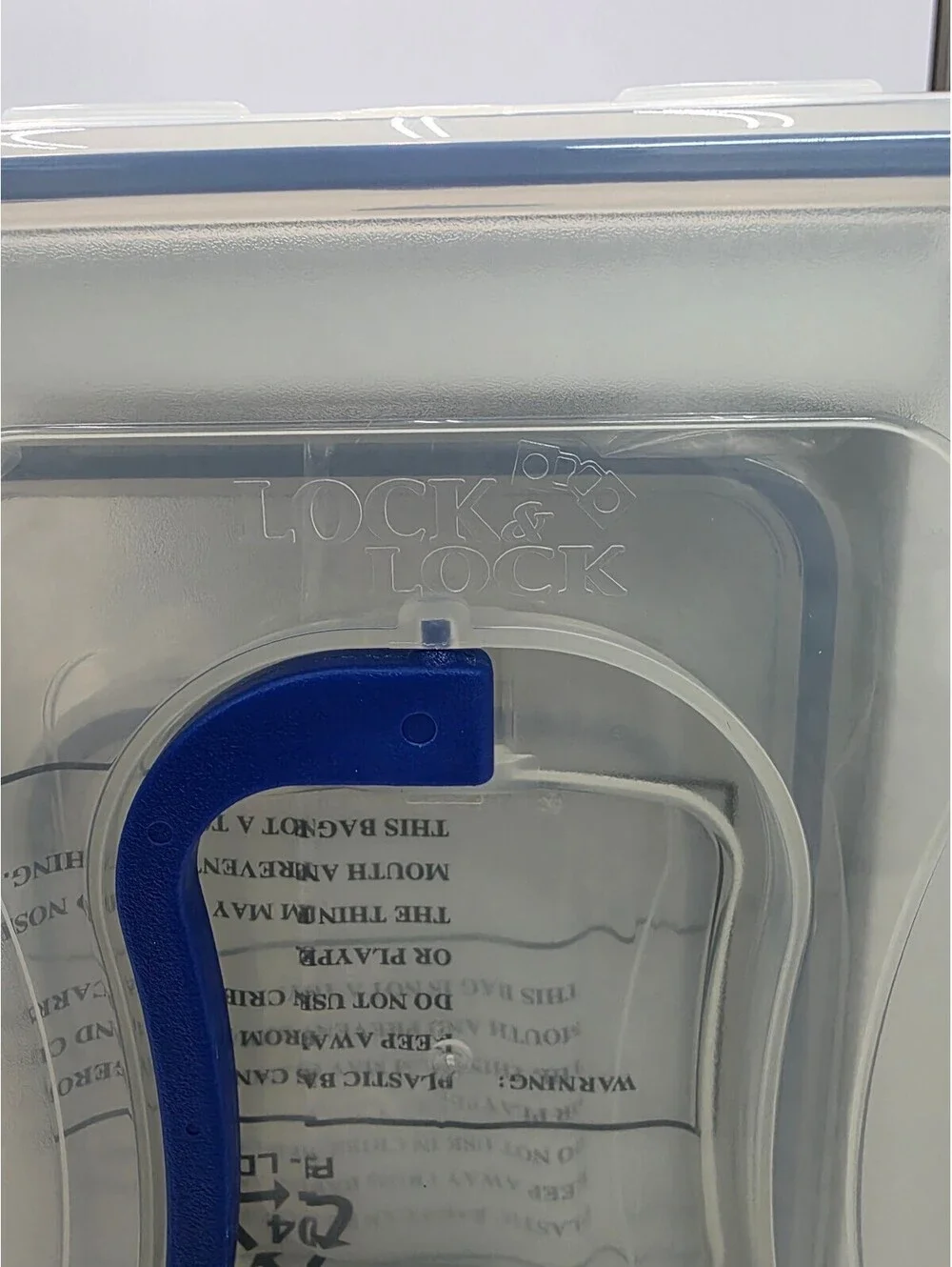 Lock & Lock Plastic Food Storage Container Set with Blue Handle and Lids